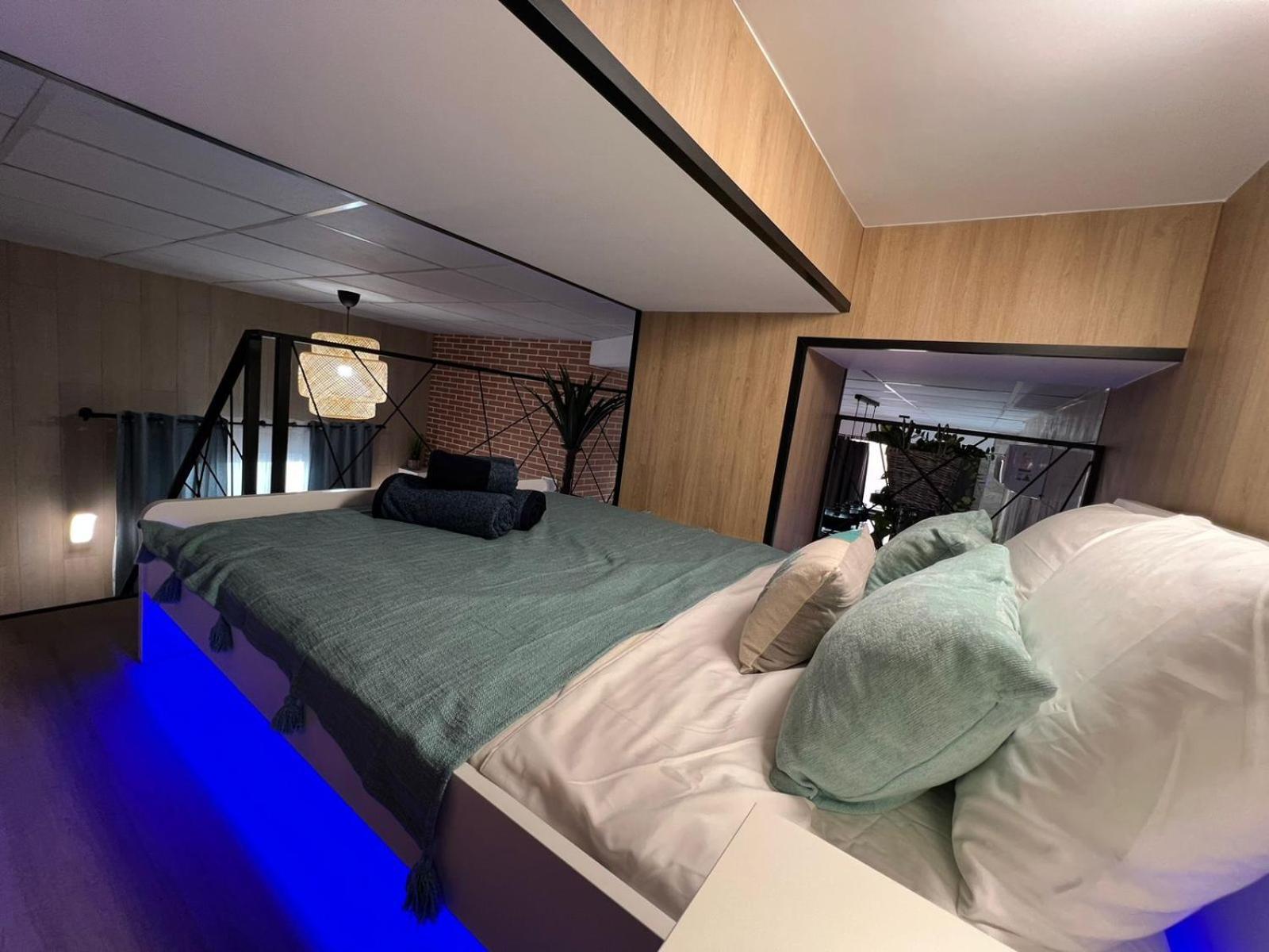 Carcaixent 24 Aparthotel Βαλένθια Εξωτερικό φωτογραφία