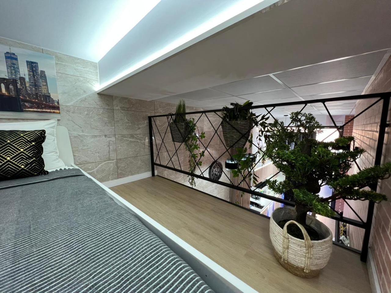 Carcaixent 24 Aparthotel Βαλένθια Εξωτερικό φωτογραφία